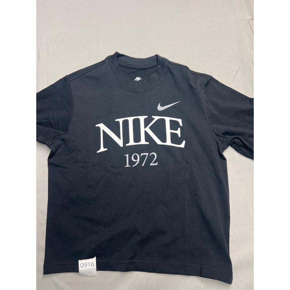 Nike Sportswear 1972 Graphic T-Shirt Black Loose Fit FQ6600-010 Womens XS